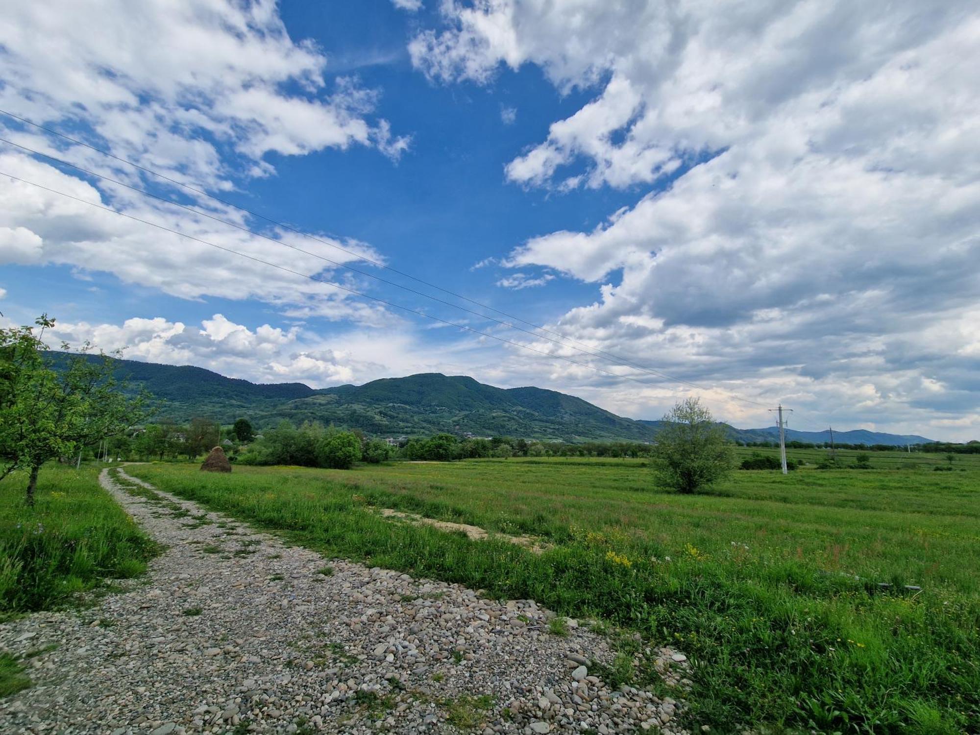 Villa Casa Bunicilor Din Oncesti Esterno foto